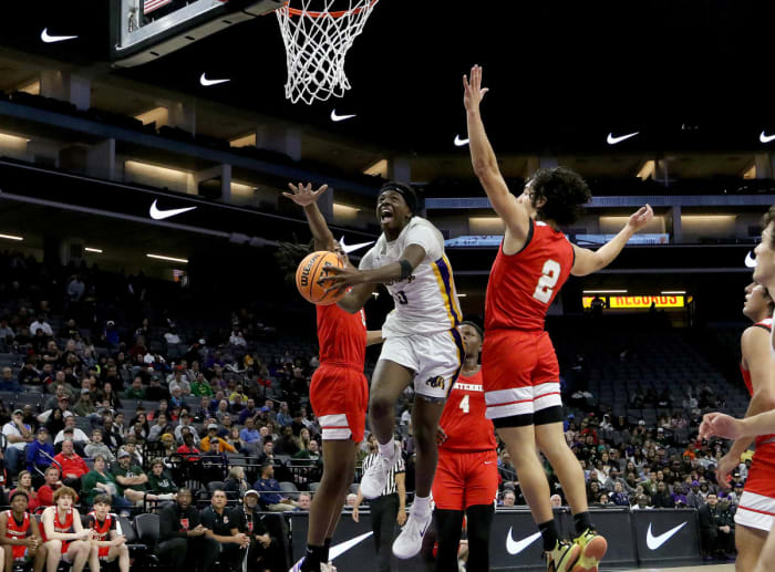 Centennial vs Oakland Tech CIF State D2 Final March 9, 2024 Photo-Dennis Lee56